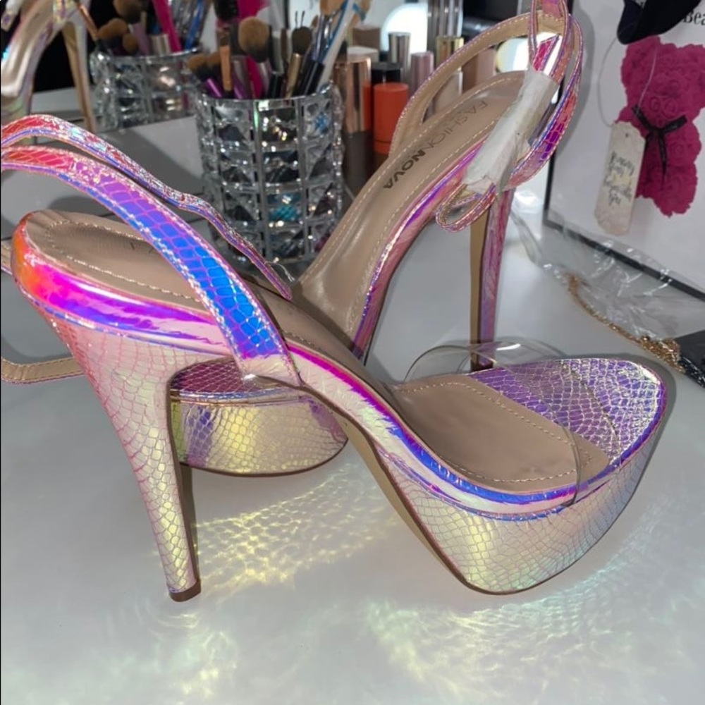Platform heels
